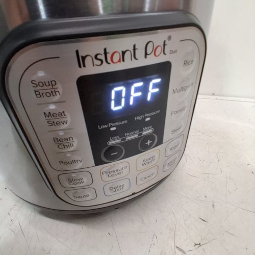 INSTANT POT DUO 7-IN-1 ELECTRIC PRESSURE MULTI-COOKER - 8QT - STAINLESS STEEL/BLACK (MODEL: DUO-80-V5) image 2