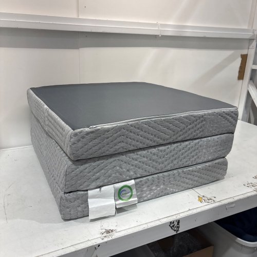 FOLDABLE MATTRESS TOPPER - SMALL TWIN / 25" X 75" X 4" - GREY image 4