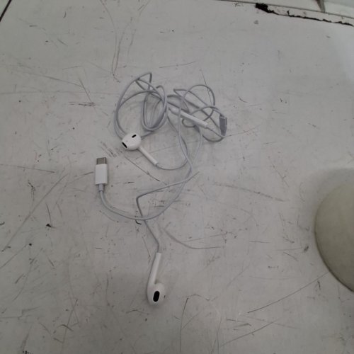 APPLE WIRED EARPODS USB-C - USB-C - WHITE (MODEL: A3046) image 3
