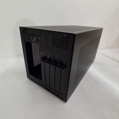 RAZER CORE X V2 EXTERNAL PC GRAPHICS CARD ENCLOSURE WITH THUNDERBOLT - 8.5" X 16.6" X 7.8" - BLACK (MODEL: RC21-0227) image 3