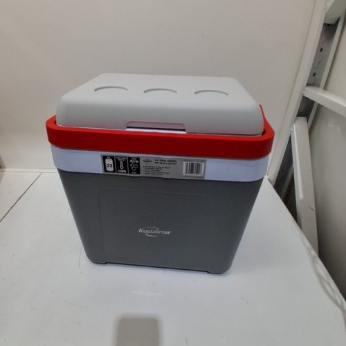 KOOLATRON PORTABLE COOLER WITH W/LOCKING CARRY HANDLE - 26QQQT - RED/GREY (MODEL: KIC-25) image 2