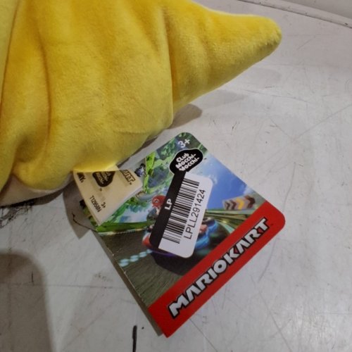 SUPER MARIO PLUSH BANANA - YELLOW image 3