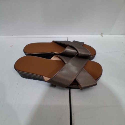 WOMENS CROSS STRAP SLIDE SANDALS - EU 38 - BROWN image 2
