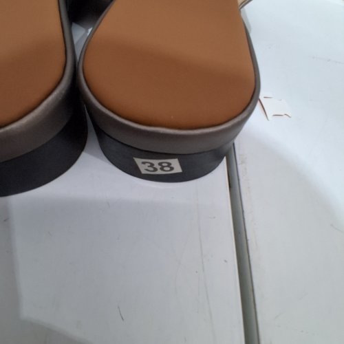 WOMENS CROSS STRAP SLIDE SANDALS - EU 38 - BROWN image 3