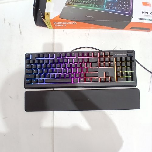 STEELSERIES APEX 3 RGB GAMING KEYBOARD - 10-ZONE RGB ILLUMINATION, IP32 WATER RESISTANT, PREMIUM MAGNETIC WRIST REST, WHISPER QUIET GAMING SWITCHES (MODEL: APEX 3) image 4