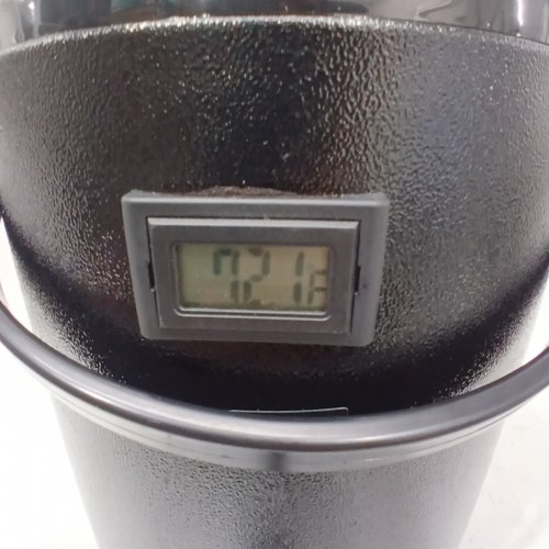 INSULATED ROUNDNESS BEVERAGE JUG COOLER WITH TEMPERATURE GAUGE, FOLDABLE LEGS AND HANDLE - 12 LITRES CAP - BLACK (MODEL: WNS-D4B) image 2
