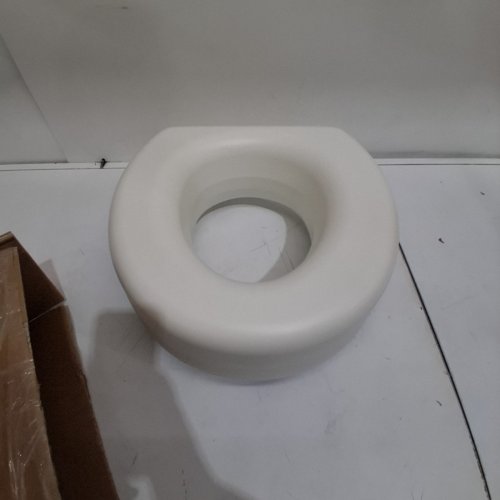 HEALTHSMART PORTABLE ELEVATED ROUND TOILET SEAT RISER WITH SLIP RESISTANT PADS - 5" RAISED - WHITE (MODEL: 522-1508-1901) image 2
