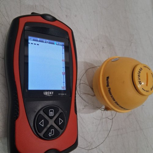 LUCKY PORTABLE HANDHELD FISH FINDER SONAR, CASTABLE WITH LCD DISPLAY - 147FT MAX - RED/BLACK (MODEL: 1108CP) image 5