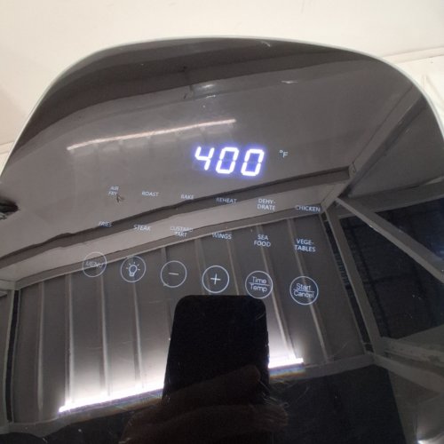 SWEETCRISPY TOUCH CONTROL AIR FRYER - 6 QT - OFF-WHITE AND BLACK (MODEL: KZ-D6QT-BG) image 2