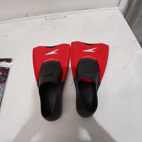 MEN'S SPEEDO SWITCHBLADE FIN SWIMMING FLIPPERS - MEDIUM (7-8) - RED/BLACK image 2