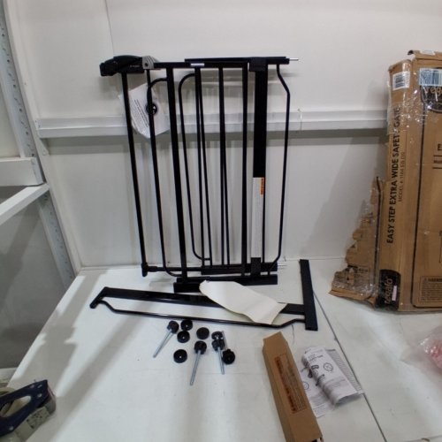 REGALO EASY STEP EXTRA WIDE SAFETY GATE - 29-49" X 30" - BLACK (MODEL: 1164 EB DS) image 2
