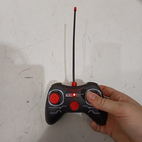2 CHANNEL RC REMOTE CONTROLLER - 27MHZ - BLACK/RED image 2