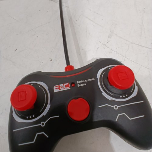 2 CHANNEL RC REMOTE CONTROLLER - 27MHZ - BLACK/RED image 4