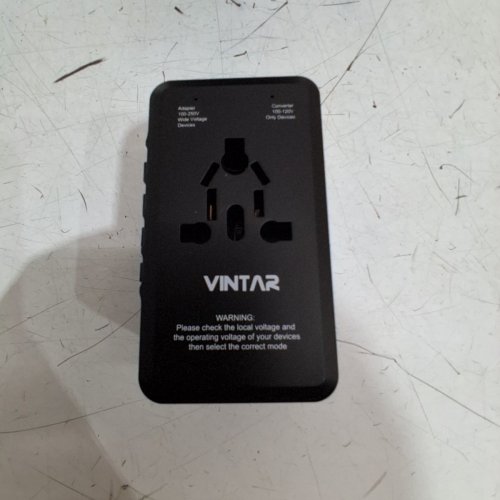 VINTAR UNIVERSAL TRAVEL ADAPTER WITH VOLTAGE CONVERTER - 100-250VAC INPUT; 110 V-880W / 250 V-2000W MAX; 220 V-110 V 2000W STEP-DOWN; USB TOTAL 3.4A MAX - BLACK (MODEL: TUS-4) image 3