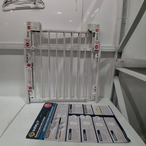 SAFETY 1ST READY TO INSTALL GATE - 29" - 42" X 30" - WHITE (MODEL: GA110CWHOF2) image 2