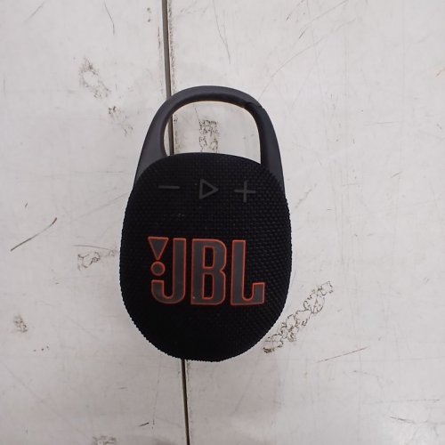 JBL CLIP 5 - ULTRA-PORTABLE WATERPROOF BLUETOOTH SPEAKER, V5.3 - BLACK (MODEL: JBLCLIP5BLKAM) image 3