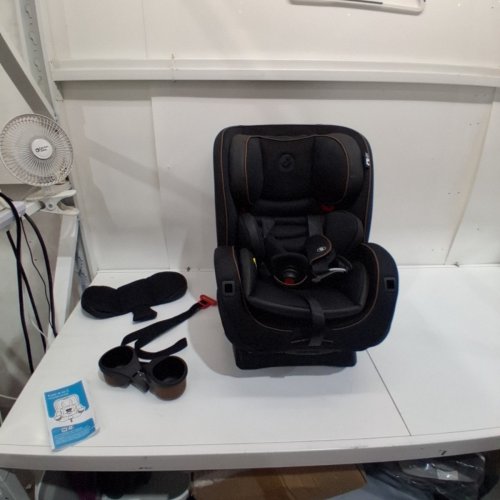 MAXI-COSI KANI 4-IN-1 CONVERTIBLE CAR SEAT WITH ADJUSTABLE HEADREST & WASHABLE DESIGNER FABRIC - BLACK (MODEL: 22442CDBK) image 3