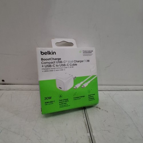 BELKIN BOOSTCHARGE COMPACT USB-C WALL CHARGER & CABLE - 30W - 3.3FT - WHITE (MODEL: WCA008DQWH) image 3