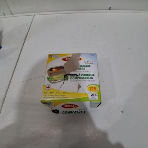 125PK BIOSAK COMPOSTABLE BIN LINERS FOR KITCHEN ORGANICS - 16.5" X 17.5" (MODEL: 112404) image 2