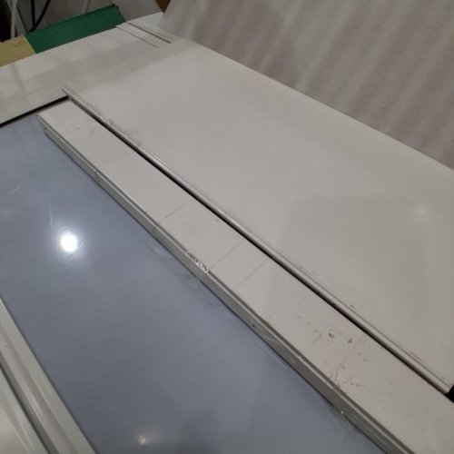 HAKUNA PETS GLASS PATIO PET DOOR FOR SLIDING DOORS - LARGE (77.2 - 83.5" H - WHITE (MODEL: 5077) image 4