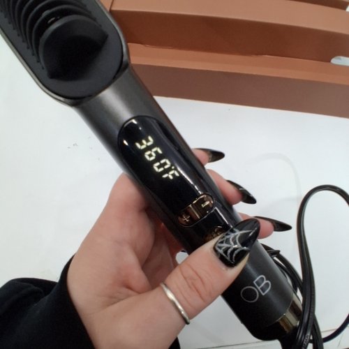 OLLA BELLA PROFESSIONAL HOT COMB - AC100-240 V 50/60HZ 30W - BLACK (MODEL: OB-HCB-BK) image 2