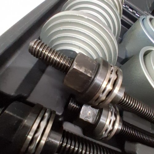 28PC VEVOR PULL AND PRESS SLEEVE KIT BUSHING EXTRACTOR WITH CARRYING CASE (MODEL: XC6128A) image 5
