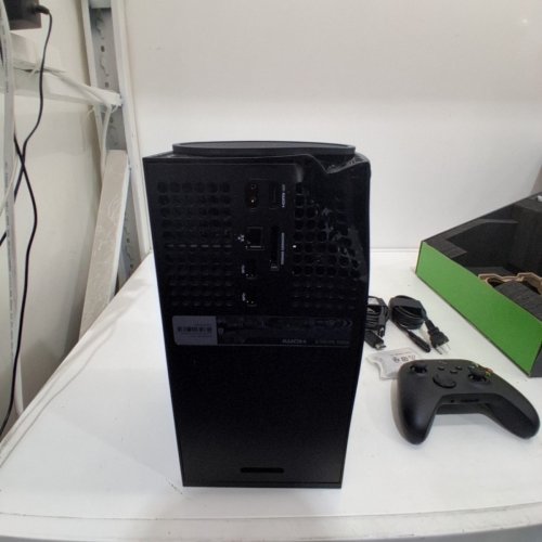 XBOX SERIES X - 4K 120FPS 1TB SSD GAME CONSOLE, BLACK image 8