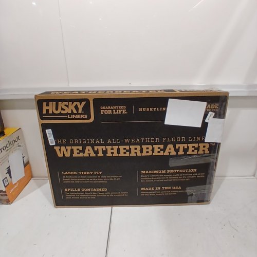 2PC HUSKY LINERS WEATHERBEATER FORD F-250/F-350 FLOOR LINERS - 2011-2012 MODEL F-250 / F-350 - BLACK (ITEM: 18711) image 5