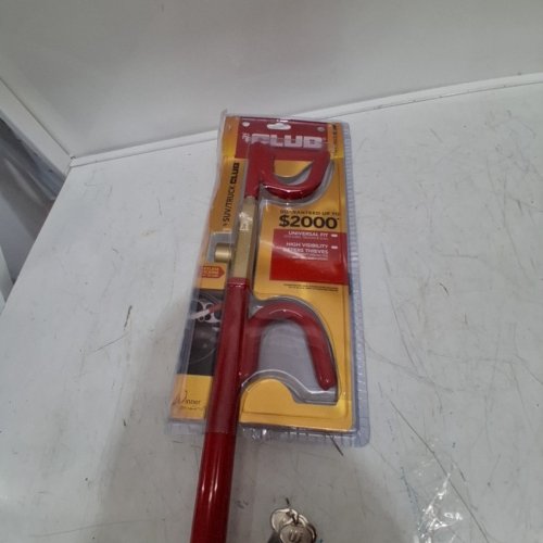 THE CLUB SUV & TRUCK UNIVERSAL FIT KEY LOCK STEERING WHEEL LOCK - RED/BLACK (MODEL: 2100) image 3