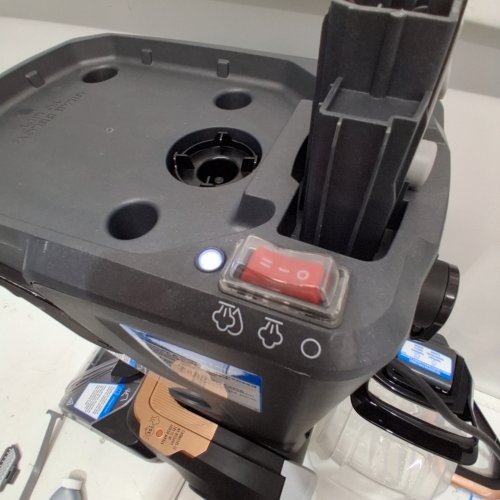 BISSELL REVOLUTION HYDROSTEAM CARPET CLEANER - (MODEL: 4123B) image 2