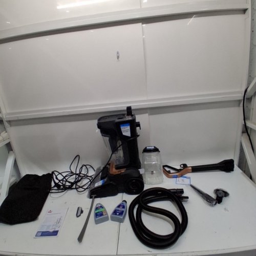 BISSELL REVOLUTION HYDROSTEAM CARPET CLEANER - (MODEL: 4123B) image 3