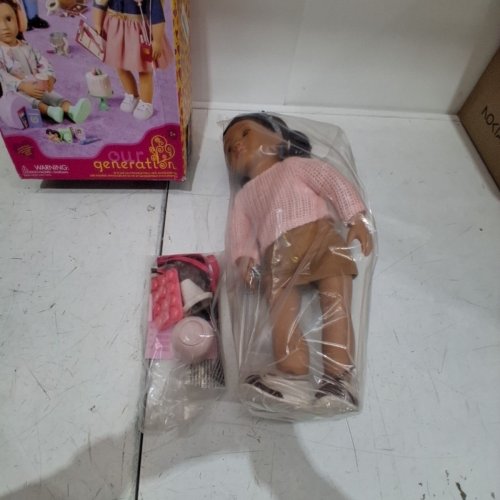 OUR GENERATION BAKING DOLL COCO - 18" image 2