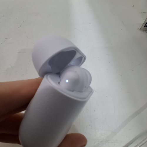 ONN WIRELESS IN-EAR EARPHONES WITH ENVIRONMENTAL NOISE CANCELLATION - 22 HOUR CHARGE - WHITE image 3