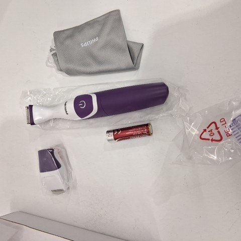 WOMEN'S PHILIPS 2000 SERIES BIKINI CORDLESS WET & DRY TRIMMER FOR BIKINI LINE - PURPLE (MODEL: BRT383/50) image 3