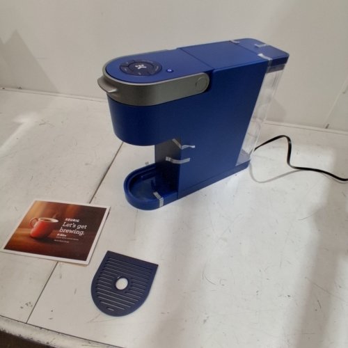 KEURIG K-SLIM SINGLE SERVE COFFEE MAKER - TWILIGHT BLUE (MODEL: K900) image 3