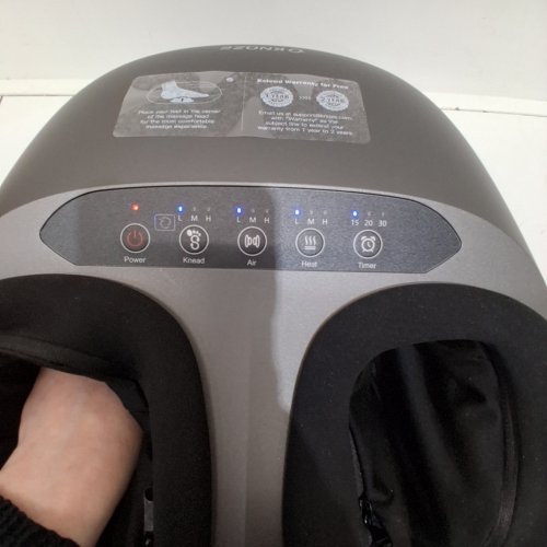 KNQZE DEEP KNEADING SHIATSU FOOT MASSAGER WITH REMOTE - BLACK (MODEL: KF7) image 2
