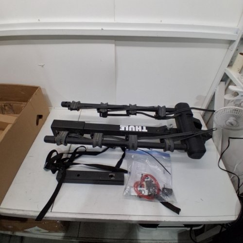 THULE RANGE 4-BIKE BICYCLE RACK, 42.1" X 35.6" - BLACK (MODEL: 9057) image 2