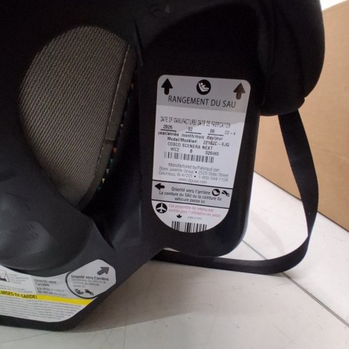COSCO SCENERA NEXT CONVERTIBLE CAR SEAT WITH TRAVEL COVER - TRIANGLES (MODEL: 22182C-EJQ) image 2
