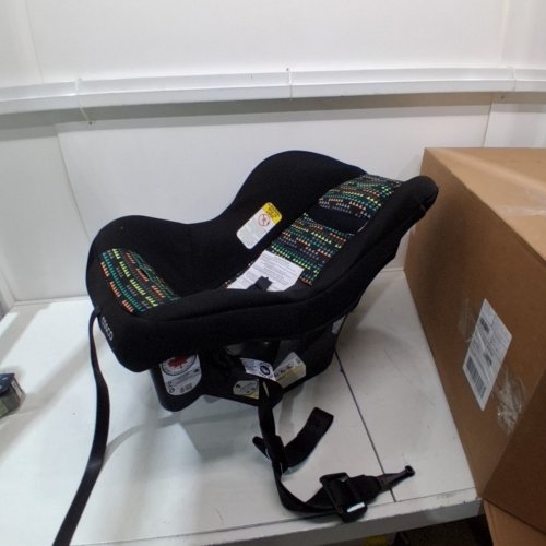 COSCO SCENERA NEXT CONVERTIBLE CAR SEAT WITH TRAVEL COVER - TRIANGLES (MODEL: 22182C-EJQ) image 4