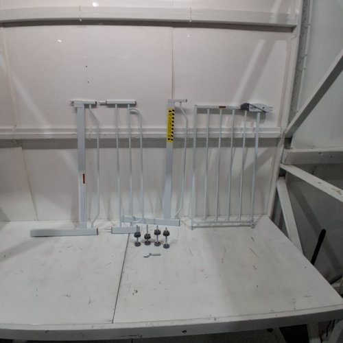 REGALO EASY STEP SAFETY GATE - 29"- 38.5" - WHITE (MODEL: 1160-DS) image 2