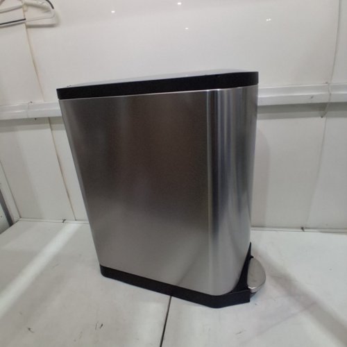 SIMPLEHUMAN DUAL COMPARTMENT RECYCLING STEP TRASH CAN WITH BUTTERFLY LID - 40L - SILVER - (MODEL: CW2017) image 8