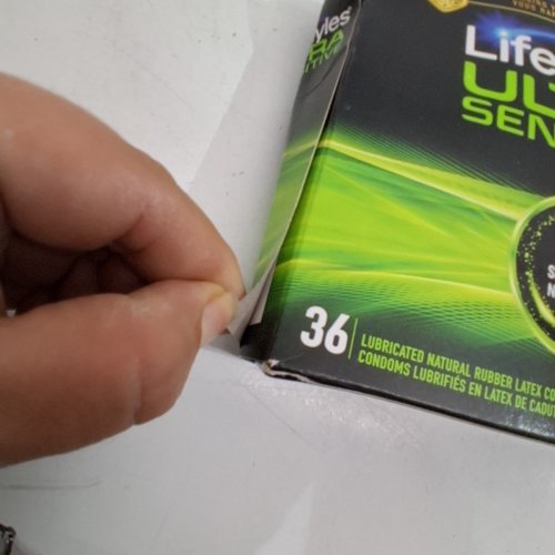 36PK LIFESTYLES ULTRA SENSITIVE NAUTRAL FEELING LATEX CONDOMS image 4