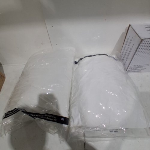 2PK ORIGINAL SQUISHMALLOWS STANDARD SIZE SOFT DENSITY BED PILLOW AND ULTRA SOFT COVER - WHITE (ITEM: SQPL00293) image 4