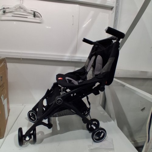 GB POCKIT + ALL TERRAIN FOLDABLE STROLLER - VELVET BLACK (MODEL: 619000537) image 2