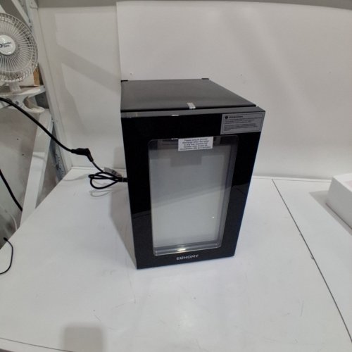 EUHOMY BEVERAGE REFRIGERATOR COOLER WITH 40°F-61°F DIGITAL TEMPERATURE CONTROL - 18L (HOLDS 25 CANS) - BLACK (MODEL: FWC008-11BL-CAEH /‎ WC-6B) image 4