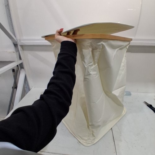 EFLUKY 3 SECTION LAUNDRY HAMPER WITH LID - 160L - BEIGE - (MODEL: ‎HPBG42) image 2