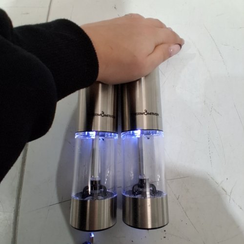 2PK THERMOMAVEN ELECTRIC SALT AND PEPPER RECHARGEABLE AUTOMATIC GRINDER WITH 6 ADJUSTABLE SETTINGS - 110ML CAP - 7" - SILVER (MODEL: KYMQ-32A) image 2
