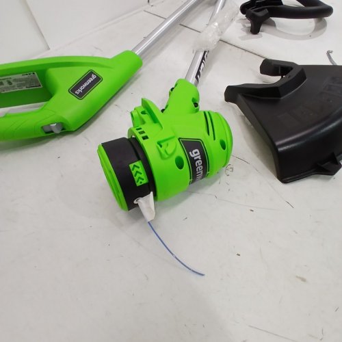 GREENWORKS *TOOL ONLY* CORDLESS STRING TRIMMER WITH ADJUSTABLE HANDLE - COMPATIBLE WITH 40V GREENWORKS BATTERY - 12"- GREEN/BLACK (MODEL: STF309) image 3