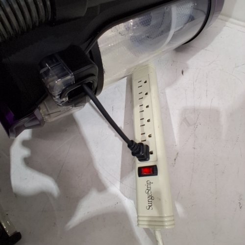 BISSELL CLEANVIEW SWIVEL UPRIGHT MULTI-CYCLONIC VACUUM - PURPLE (MODEL: 2258C) image 2