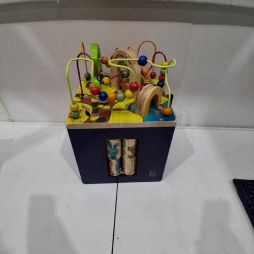 BATTAT EDUCATIONAL WOODEN ACTIVITY CUBE WITH ZOO THEME - ZANY ZOO/MULTICOLOUR (MODEL: BX1004Z) image 2